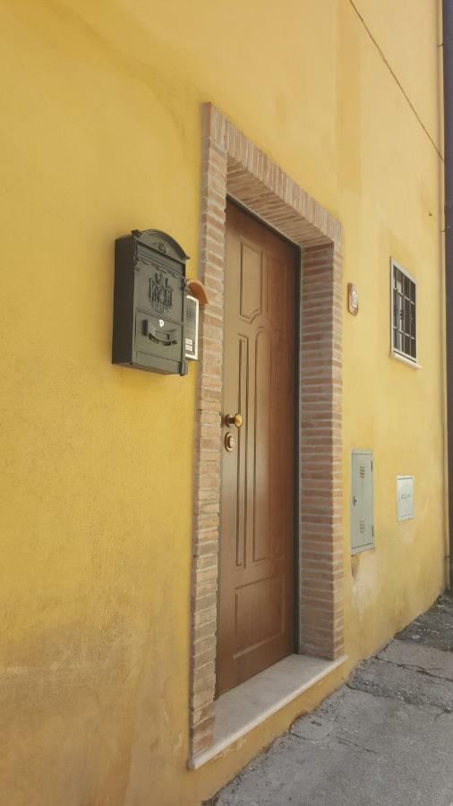 알바노라치알레 Monolocale Turistico Valentini 아파트 외부 사진